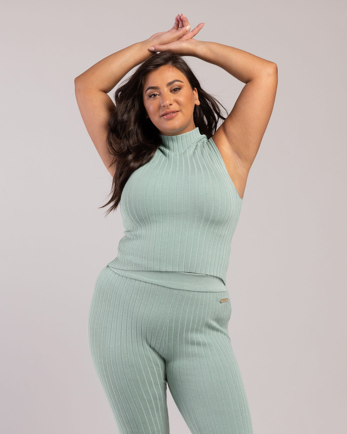 Rib Lounge Funnel Neck