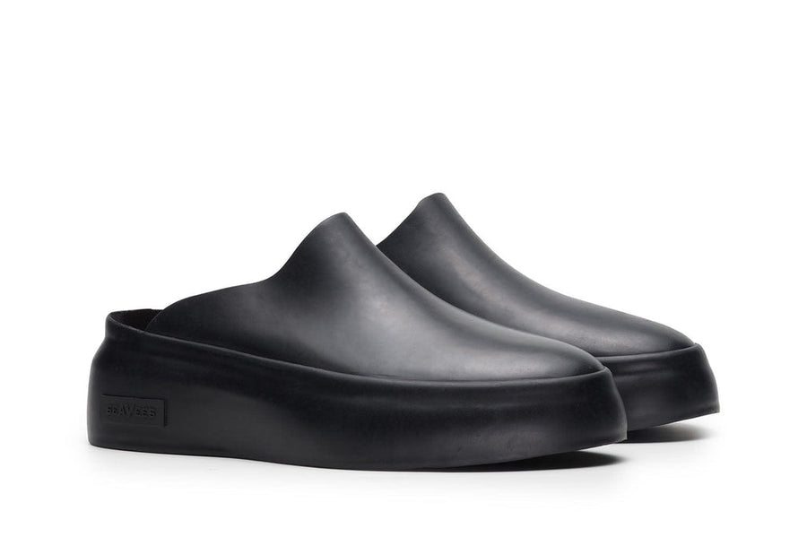 Women's Marin Mule in Black rubber, three-quarter view