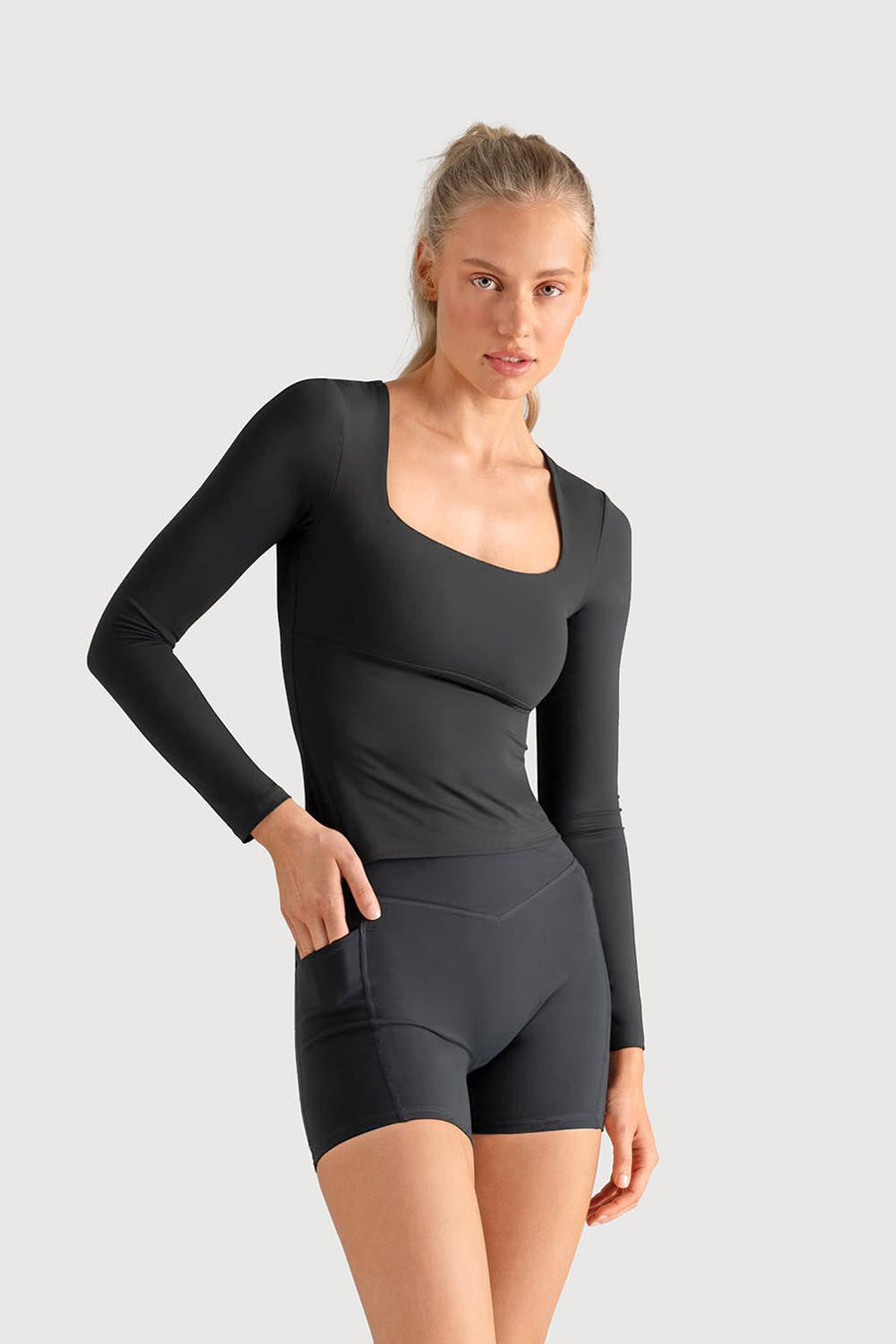 Ladies Apex Essential Long Sleeve Top