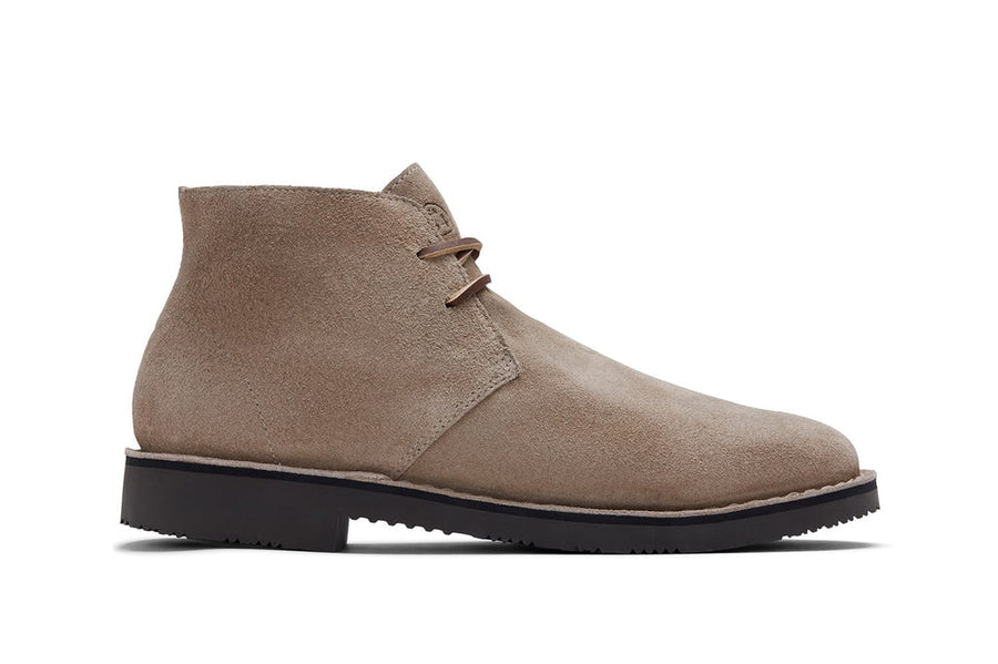 Men's Braddock Desert Boot in Dune suede, side view