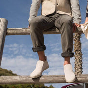 Men's Huntington Middie sneaker in Oyster suede, outsole view