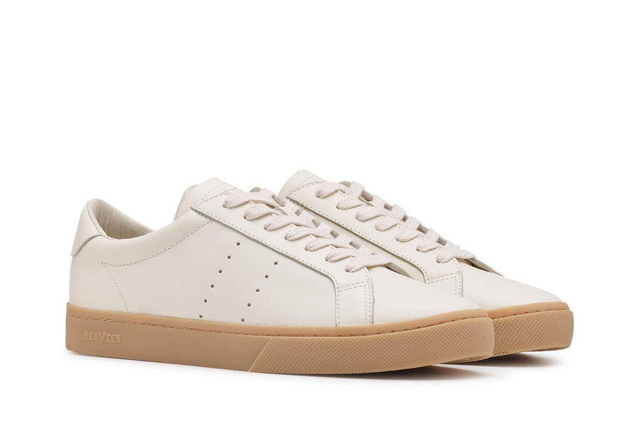 Men's Diamond Cup sneaker in Ecru leather, three-quarter view