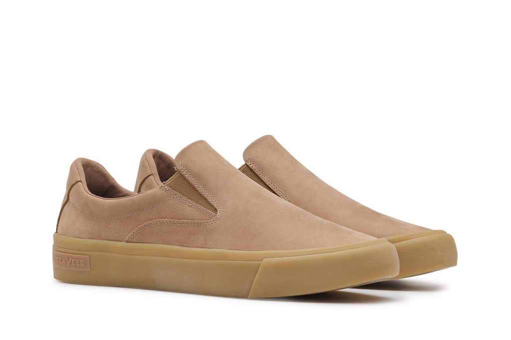 Men's Hawthorne Slip On in Sandstorm leather, three-quarter view