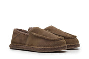 Men's Lodge Slipper in Woodsmoke suede, three-quarter view