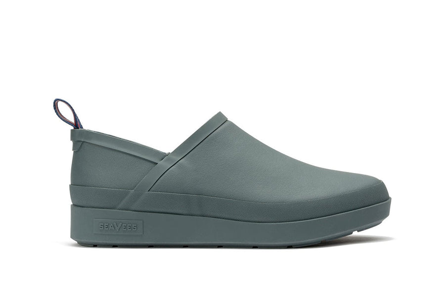 Men's Calistoga Clog in Steel Blue rubber, side view