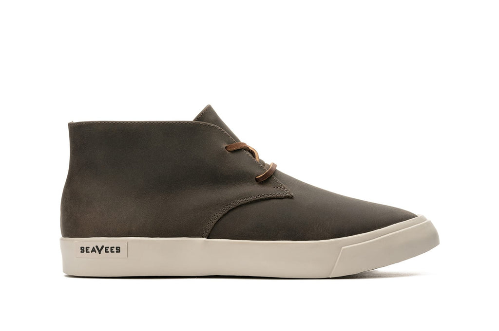 Men's Maslon Desert Boot in Charcoal leather, side view