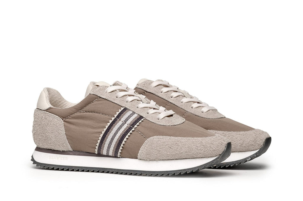 Men's Royal Runner sneaker in Latte nylon and suede, three-quarter view