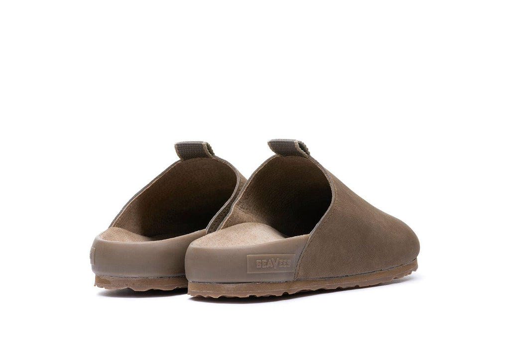 Men's Tiburon Trekker sandal in Fossil leather, heel view