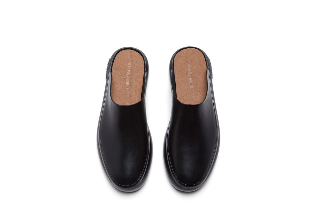 Men's Williams Mule in Black rubber, top view