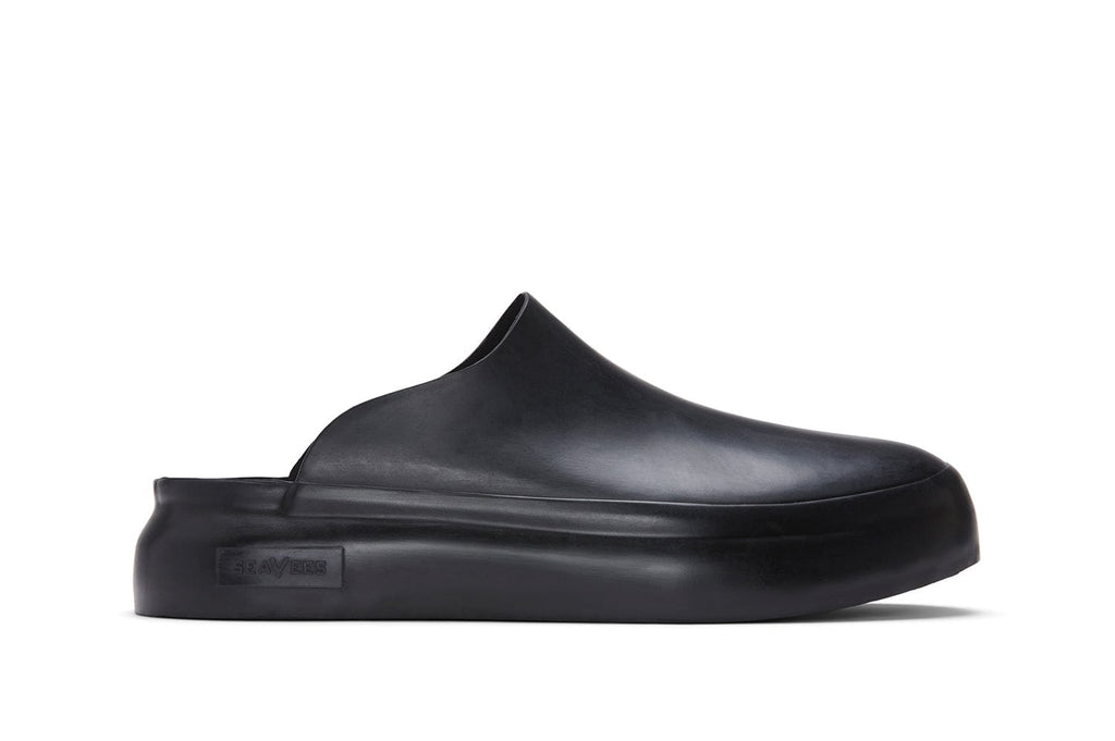 Men's Williams Mule in Black rubber, side view