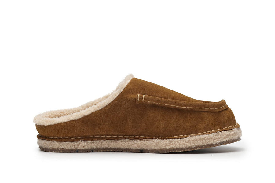Women's Retreat Slipper in Nutmeg suede, side view