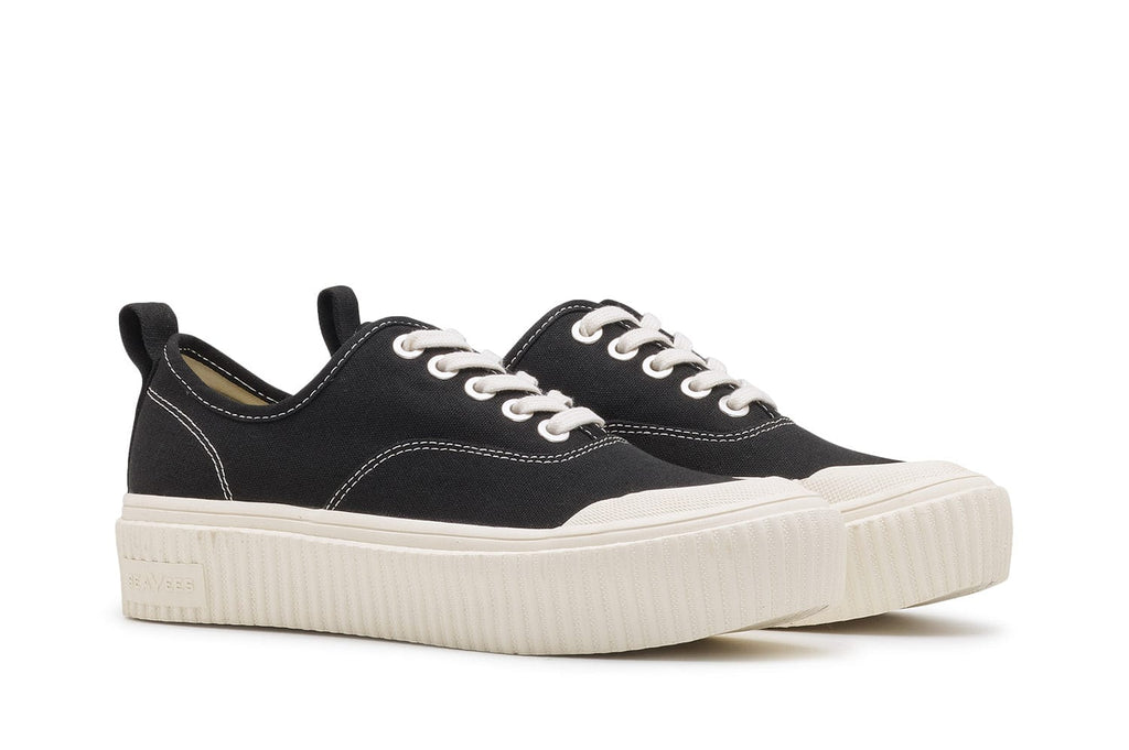 Women's Sato Oxford in Black canvas, three-quarter view