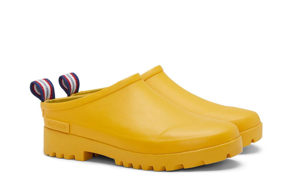 Women's Bodega Clog in Calendula rubber, three-quarter view