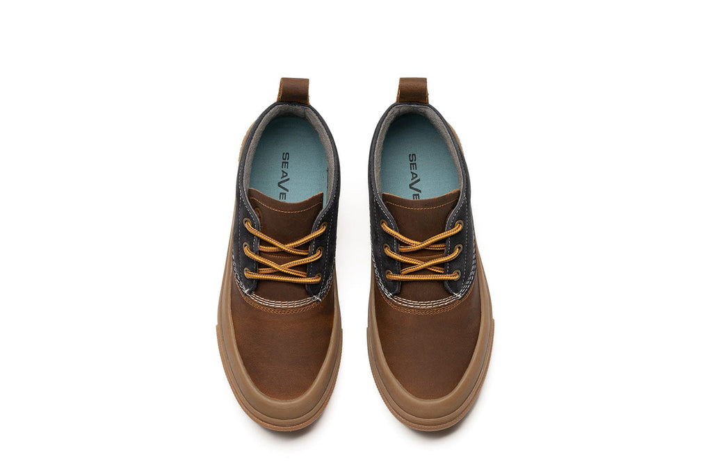 Women's Carson 3 Eye Boot in Peacoat Navy/Bark leather, top view