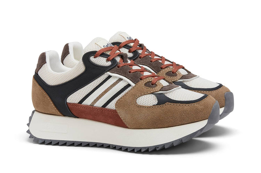 Women's Causeway Trainer sneaker in All Spice mesh and leather, three-quarter view