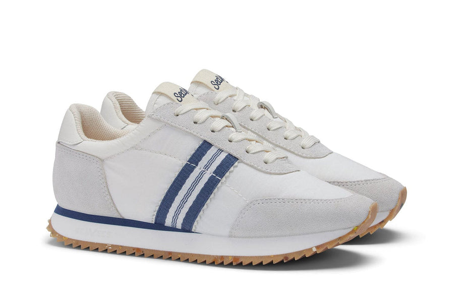 Women's Royal Runner sneaker in Fresh White nylon and suede, three-quarter view