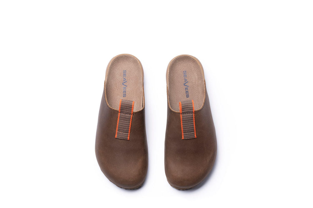 Women's Tiburon Trekker sandal in Elmwood leather, top view