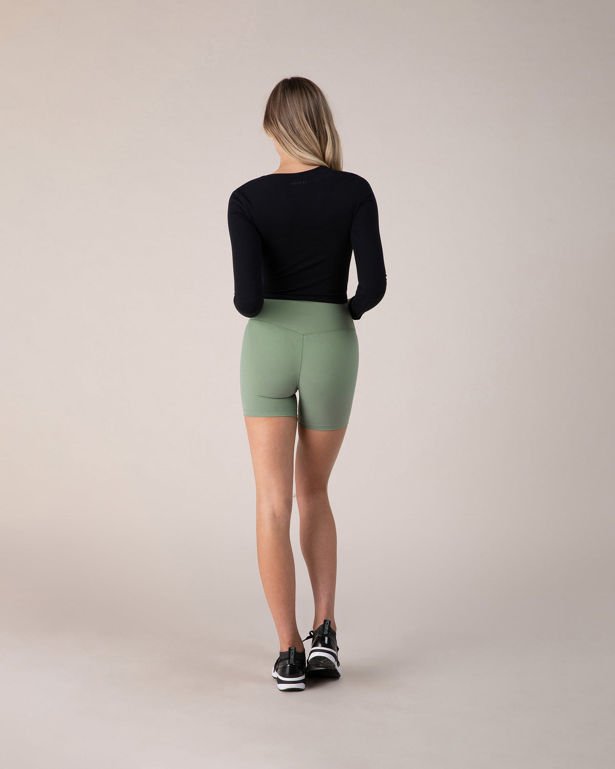 BLOCHeverhold 5 Inch Short