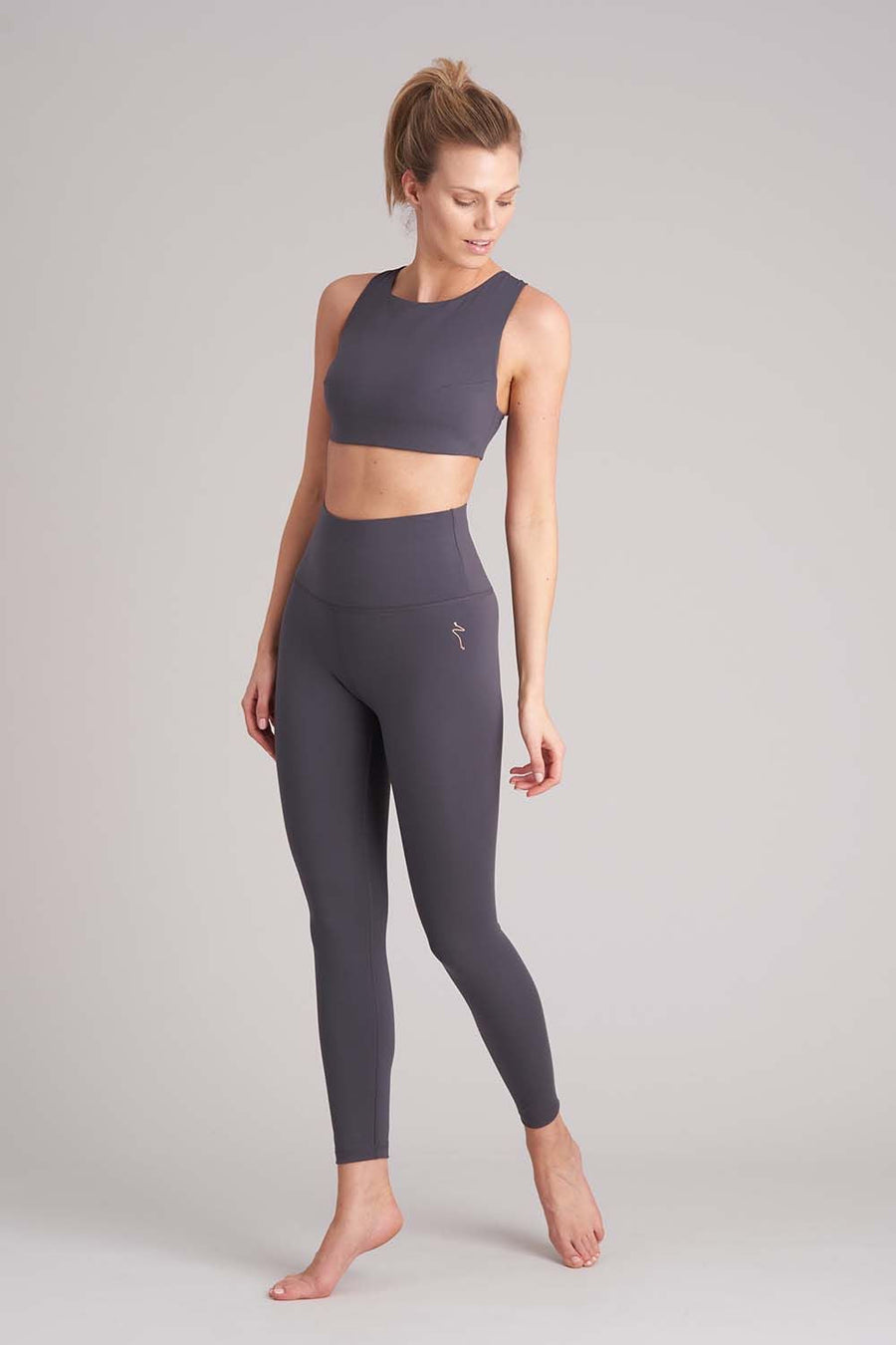 Zise Gigi Twist Back Crop Top