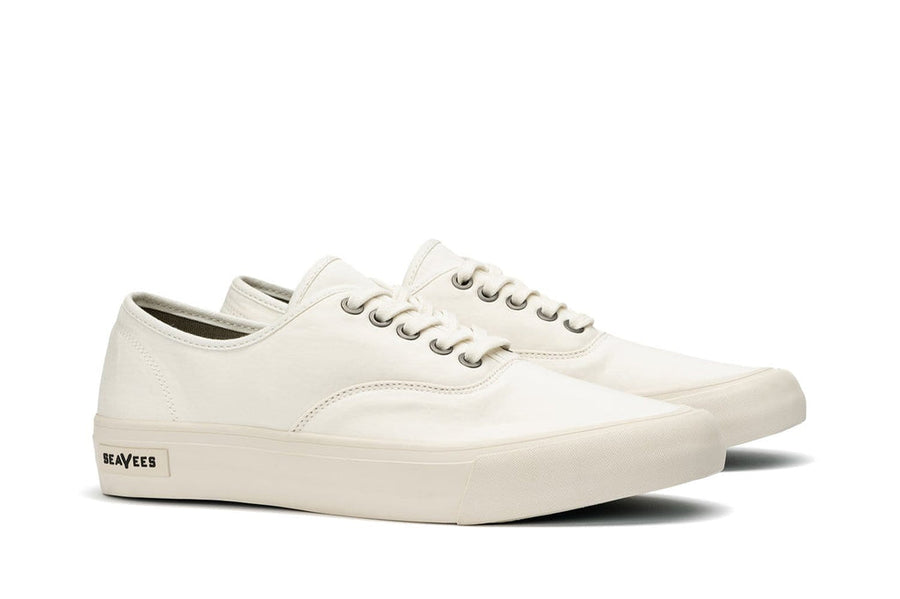 Men's Legend Sneaker in Bleach canvas, three-quarter view