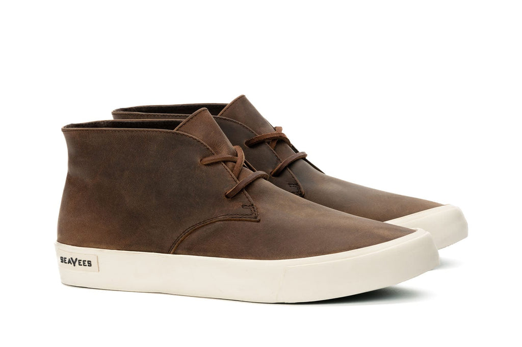 Men's Maslon Desert Boot in Elmwood leather, three-quarter view