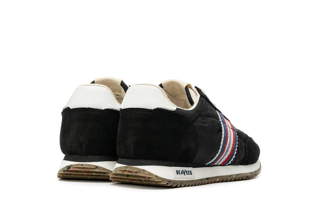 Men's Royal Runner sneaker in Black nylon and suede, heel view