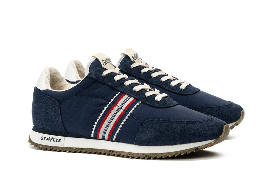 Men's Royal Runner sneaker in Blue nylon and suede, three-quarter view