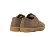 Men's Sun-tans Buck in Fossil suede, heel view