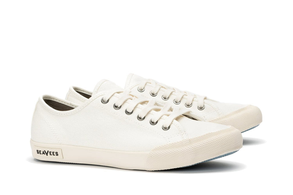 Women's Monterey Sneaker in Bleach canvas, three-quarter view